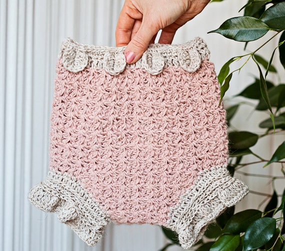 Instant download - Crochet PATTERN (pdf file) - Petal Diaper Colver (sizes from newborn up to 2years)