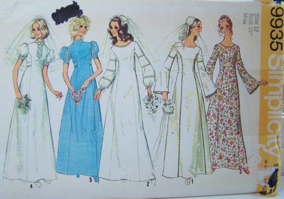 70 s Simplicity 9935 Sewing Pattern  SALE  Boho Wedding  Gown  