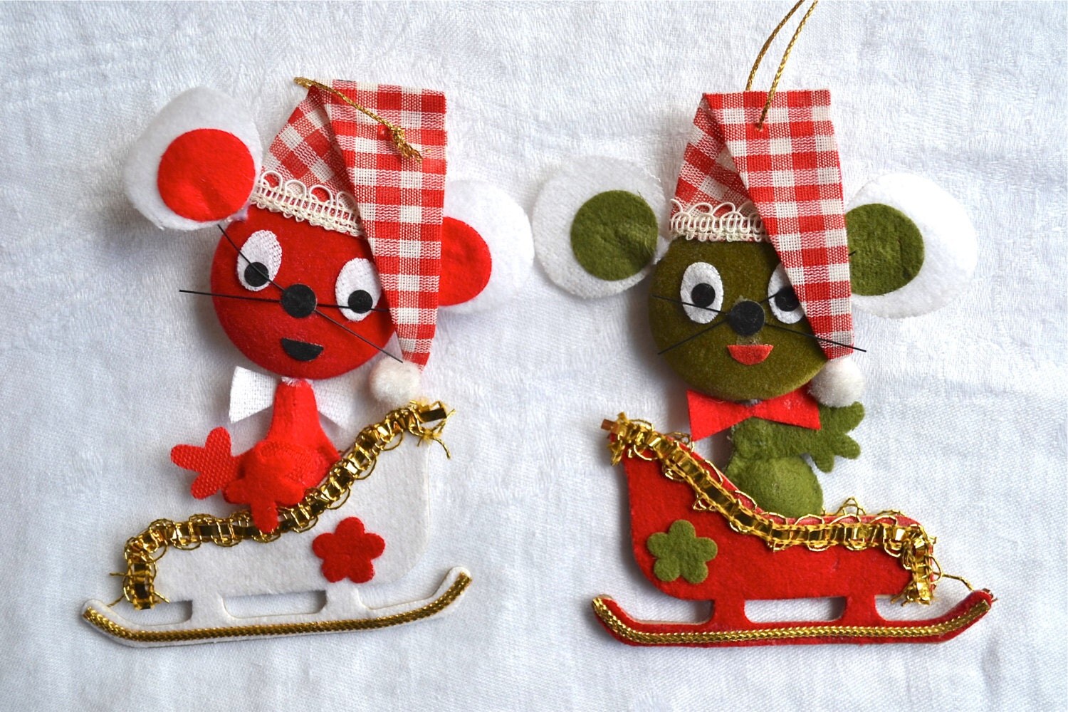 vintage christmas ornaments felt mice in sleighs 2 vintage christmas ornaments felt mice in sleighs 2