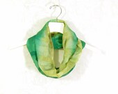 Sari Silk Infinity Scarf Circle Scarf Spring Scarf Summer Scarf Lightweight Scarf Green Scarf Upcycled Scarf OOAK Gift for Her Earth Day