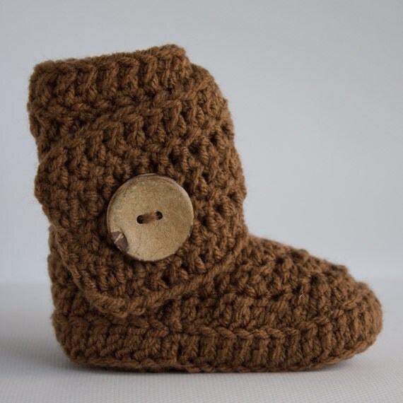 Baby And Toddler Side Wrap Boot Crochet Pattern by babybuttercup