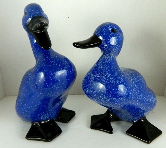 ceramic geese figurines