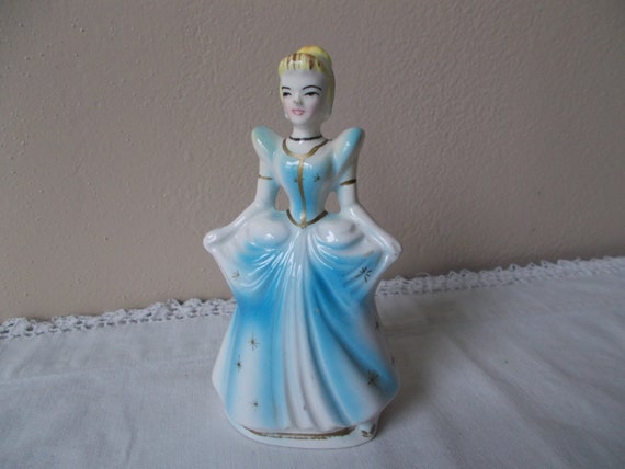 1960 cinderella figurine