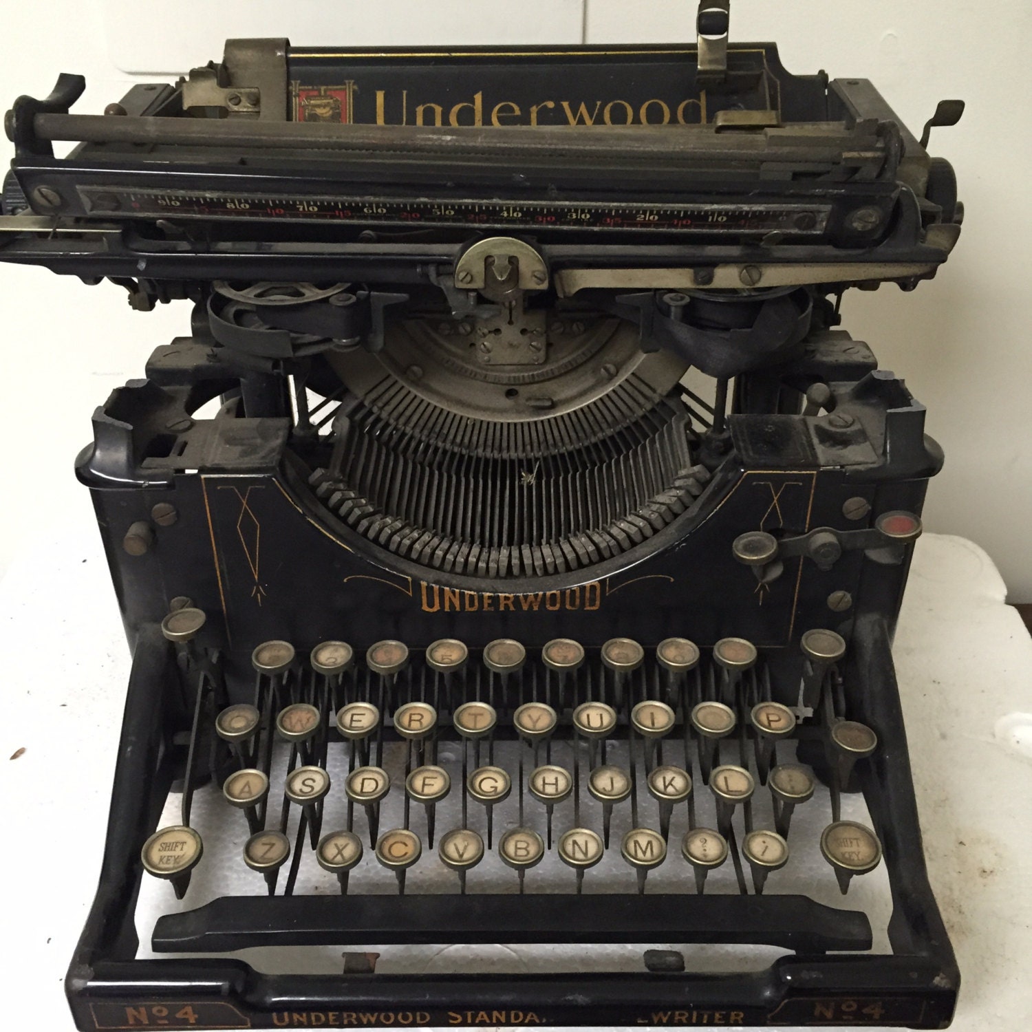 Antique Underwood Typewriter – Broken – Parts Supply – oldschooltypers