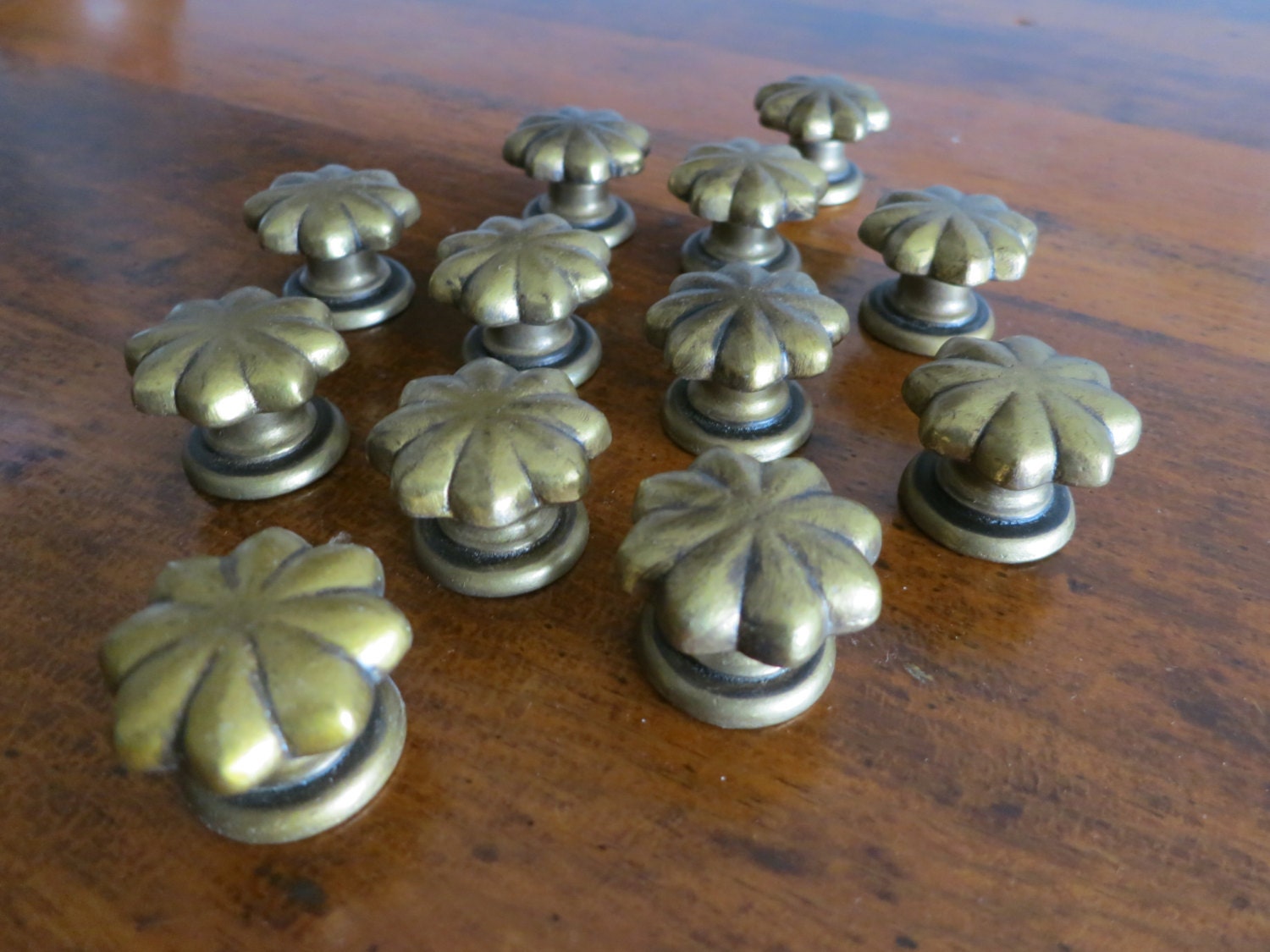 Set of Vintage Star pulls Haute Juice