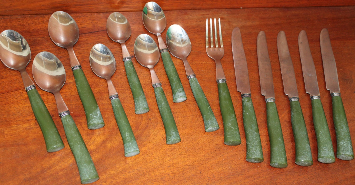 Green Handle Oneida 18 10 Vintage Silverware Stainless