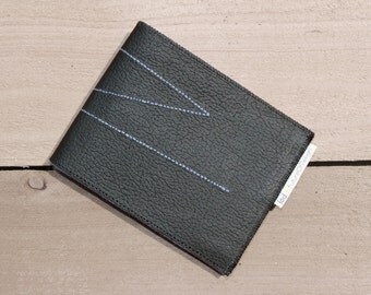 Zig-Zag Line Bi-fold Wallet