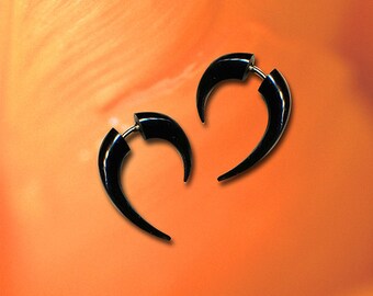 Mini Hooks, Fake Gauge, Black Horn, Tribal Earrings, Handmade, Organic, Split Expanders, Cheaters, Eco Friendly, Fake Plugs - H25