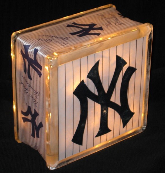 New York Yankees Glass Block Light