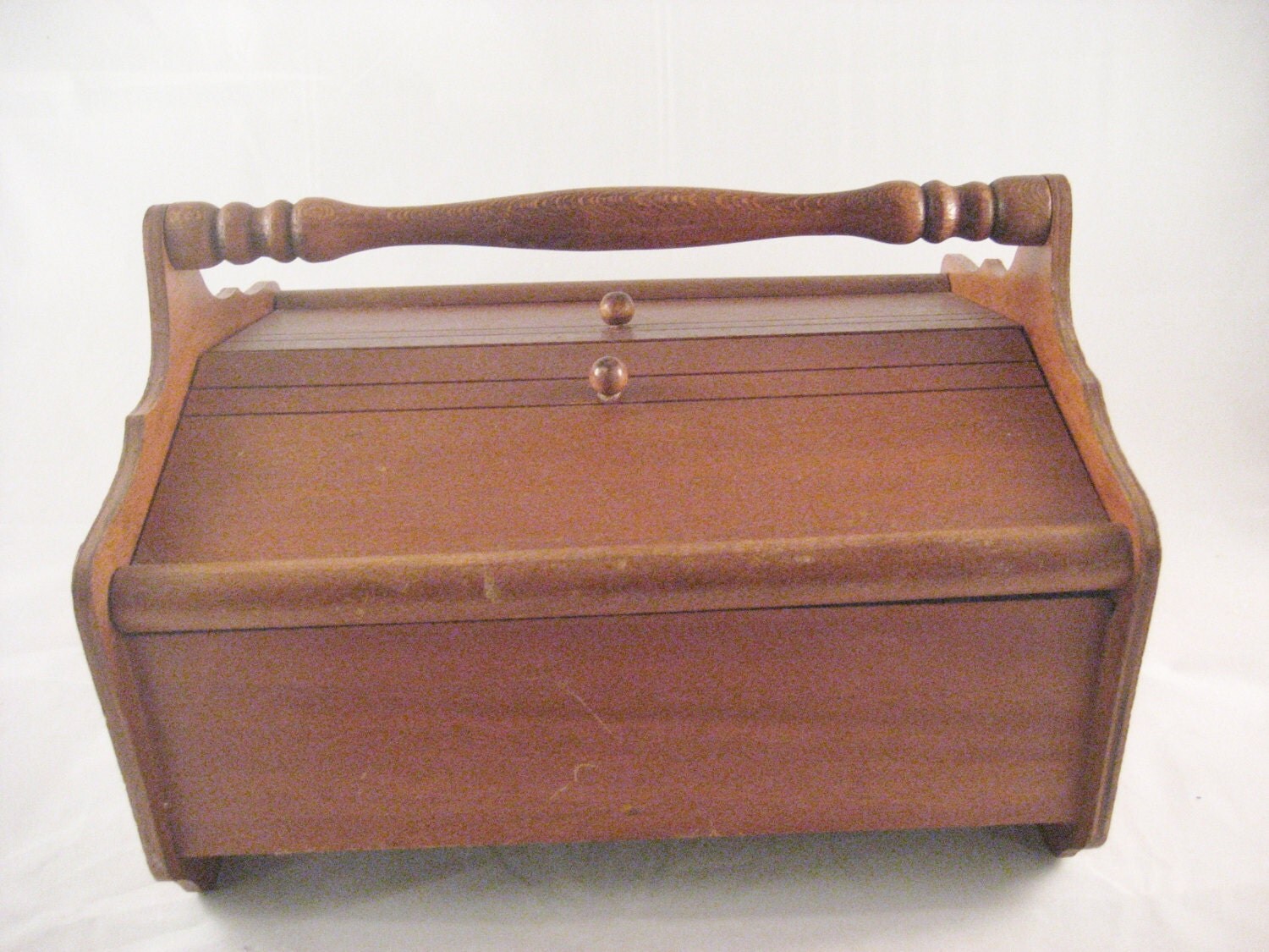 Wooden Sewing or Knitting Box with Contents Vintage by gngsvintage