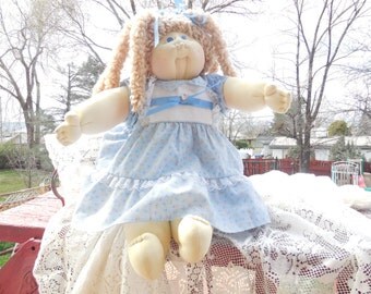 Cabbage Patch Dolls, Cabbage Patch Doll Soft sculpture doll 1983 , Little People, Cabbage Patch, Cloth Body Doll, 23 inches Long :) S