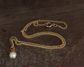 Gold Tone Chain Necklace w/ Faux Pearl Pendant