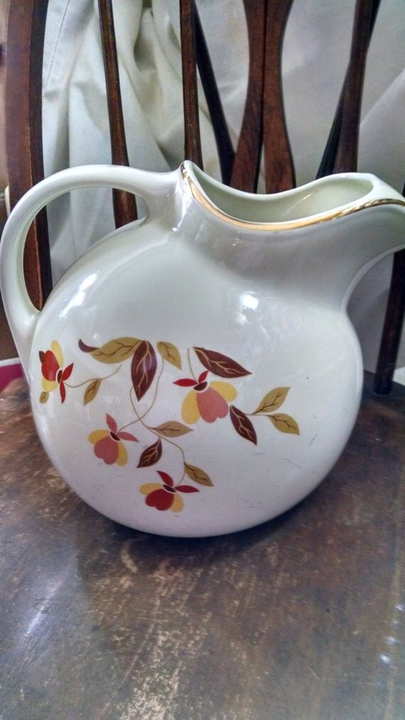 Vintage Hall Jewel Tea Autumn Leaves BallShaped Water Jug