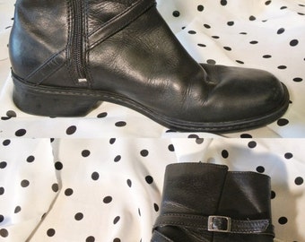 Popular items for 60s boots on Etsy