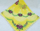Vintage Handkerchief - Hankie, Very Good Condition, Crafting, Sewing, Framing, Great Gift Idea, Quiting Y-39 Vintage Handkerchief - Hankie, Very Good Condition, Crafting, Sewing, Framing, Great Gift Idea, Quiting Y-39