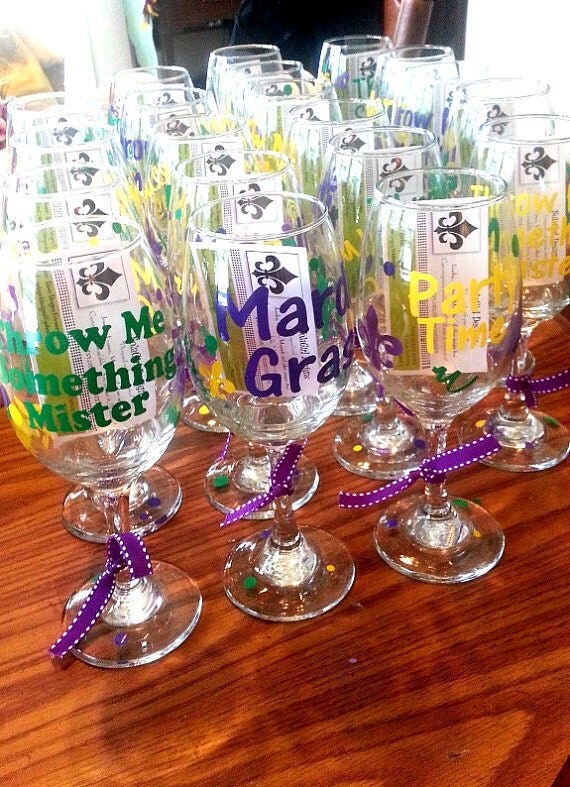 Mardi Gras themed wine glasses New Orleans Vinyl by NolaGirlDesign