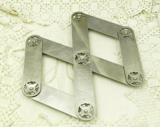 Vintage Metal Folding French Trivet / Hot Plate / Heat Mat / Cottage Kitchenware / Vintage Kitchenalia / Retro Home Interior / Country Decor Vintage Metal Folding French Trivet / Hot Plate / Heat Mat / Cottage Kitchenware / Vintage Kitchenalia / Retro Home Interior / Country Decor