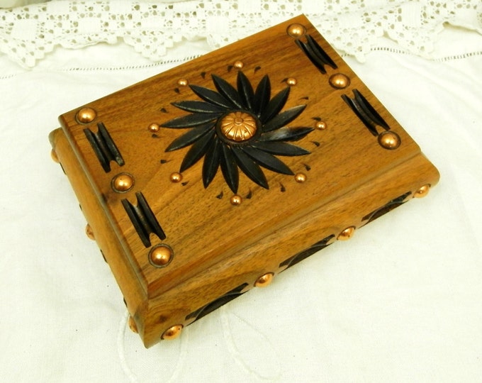 Vintage French Retro Carved Walnut Wooden Box With Decorative Rivets / French Flea Market / 1960s / Trinket Box / Jewelry Box / Funky