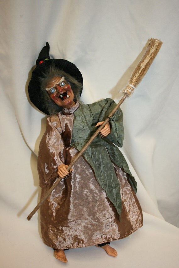Vintage animated kitchen witch by GatosCollectibles on Etsy