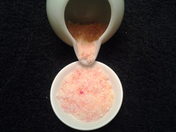 Apple Strudel  Bath Salts (various sizes to chose from)
