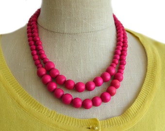 hot pink necklace / hot pink beaded necklace / hot pink bridesmaid necklace / hot pink jewelry / statement necklace / dark pink necklace