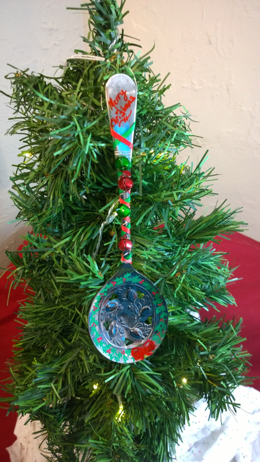 Vintage Silverplate Tomato Server Handpainted Wreath Ornament