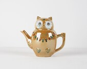 Ceramic Owl Teapot. Vintage Hand Painted Animal Teapot. Chinese Ceramic Lucky Owl Teapot. 50s-70s.