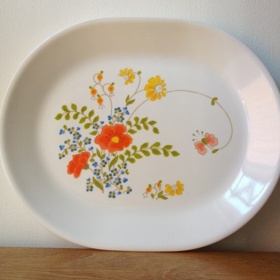 Corelle Wildflower Pattern 12 Oval Serving by HuntingFourTreasures