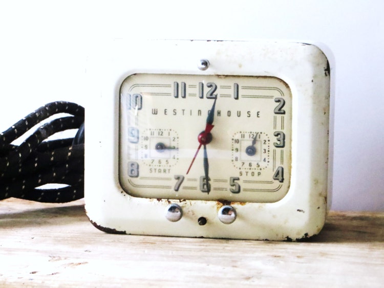 Westinghouse electric stove oven clock by OutAndAboutVintageII