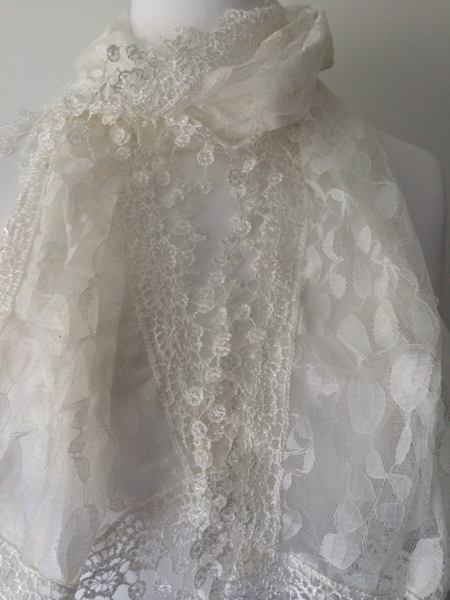 Ivory Lace Scarf Vintage Style Cream Lace Embroidered