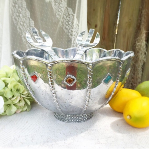 Unique 3 pc Lenox Salad Bowl set w/ serving by