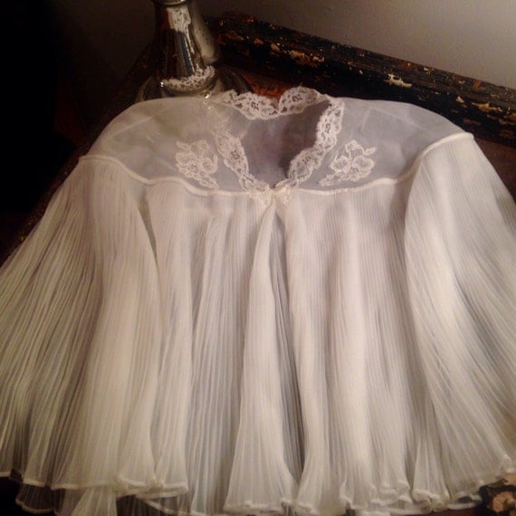 vintage bolero wedding