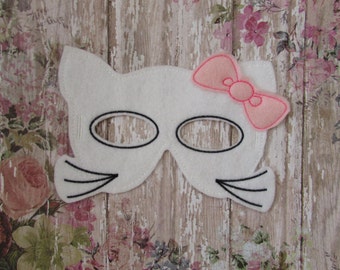 Machine Embroidery Design, kitty mask in the hoop