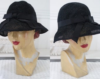 Cloche Hat 1930's Black . Flapper Cloche . Flapper . 1930's . Cloche Hat .