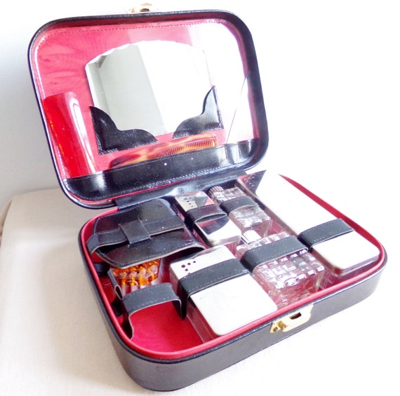 mens vanity case