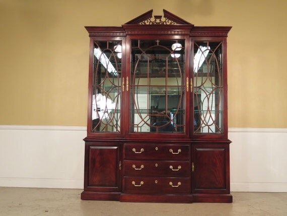 The Guide To Appraising Antique Furniture