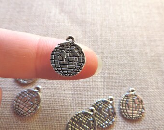Earth Charms x 5. World Charms. Globe Charms. Tibetan Silver. UK Seller