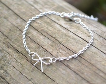 Bow tie bracelet,wire bowtie bracelet,charm bracelet,wedding jewelry,bridesmaid's gift