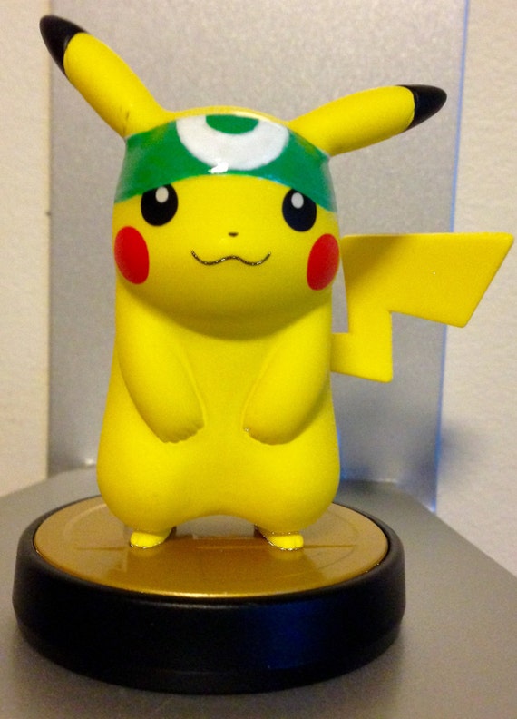 pikachu amiibo