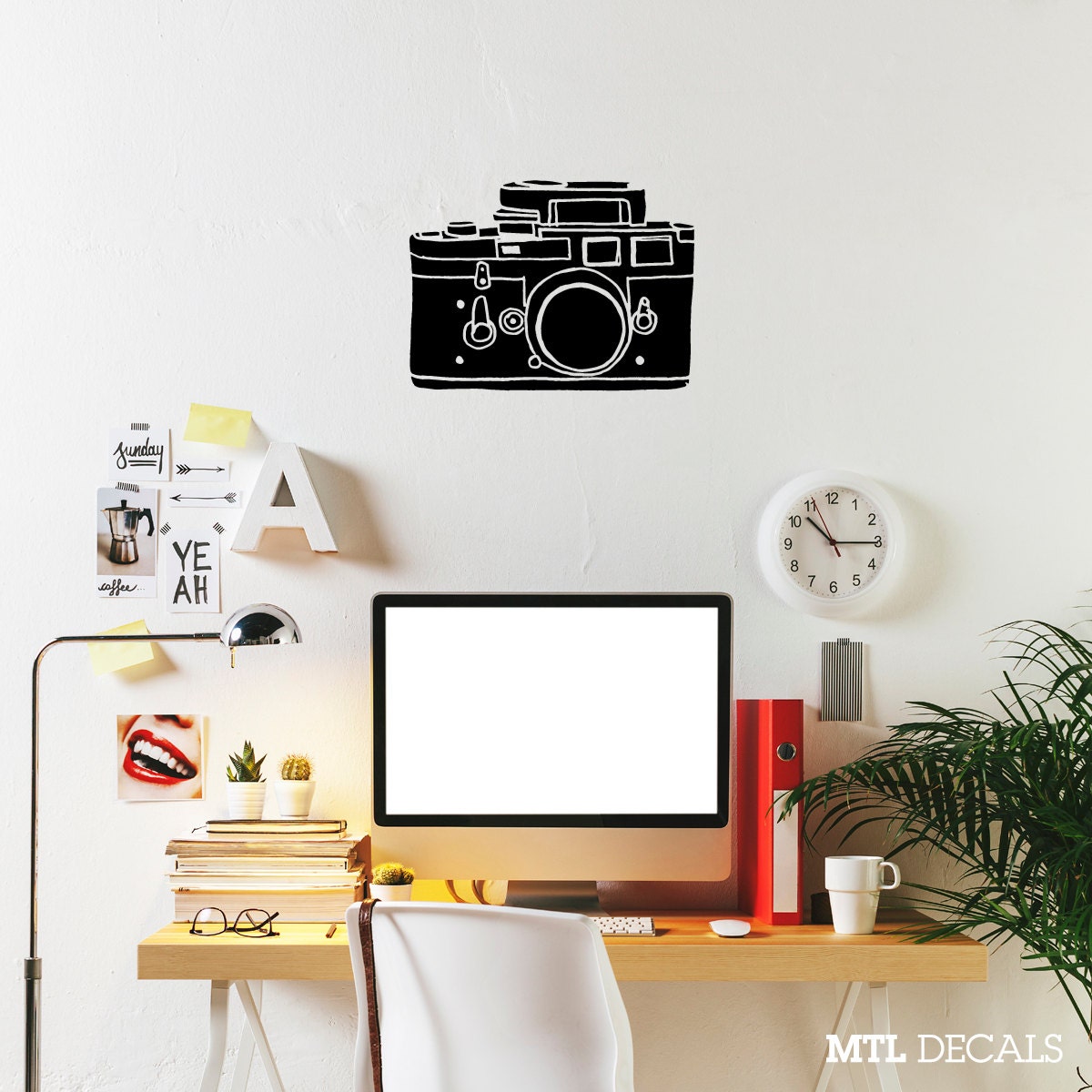 Camera Wall Decal / Photography Wall Sticker 20 x