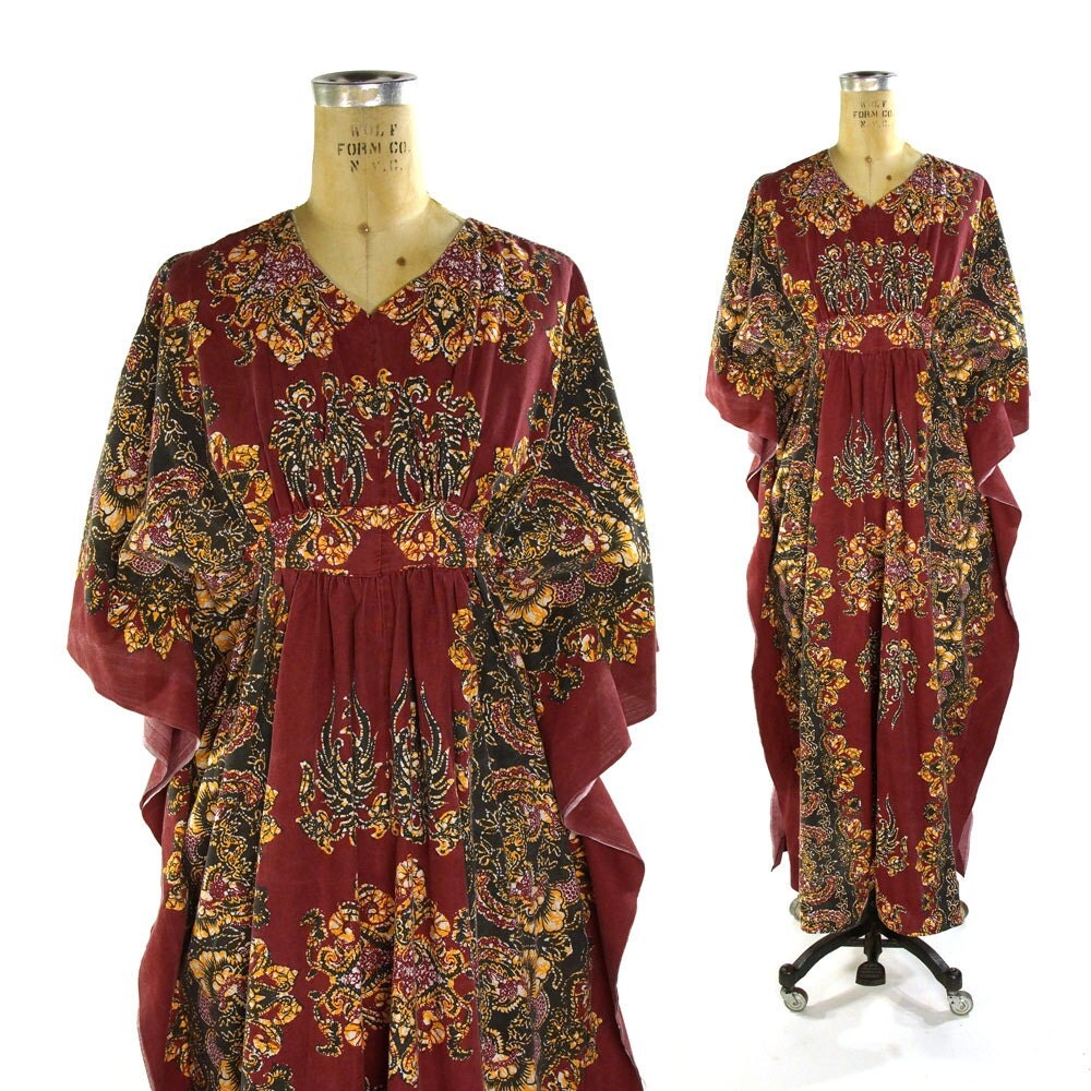 Dashiki Dress / Vintage 1970s Empire Waist Caftan