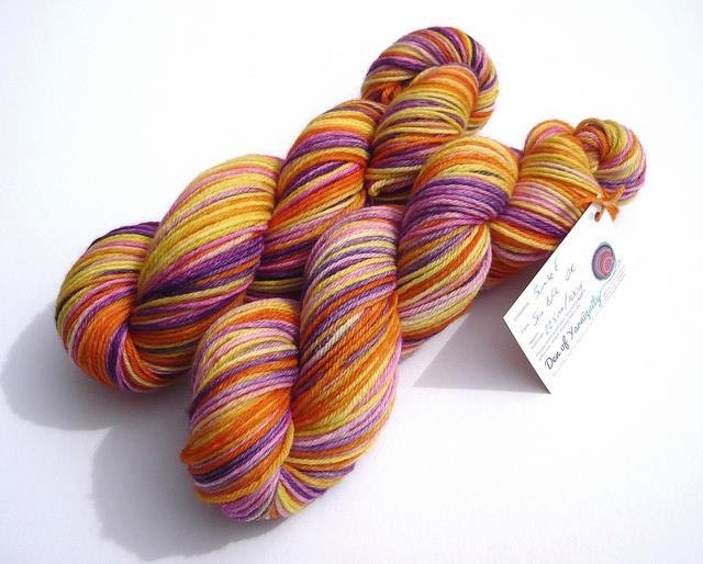 Sunset. 200g superwash BFL dk hand dyed wool yarn. by FeltFusion