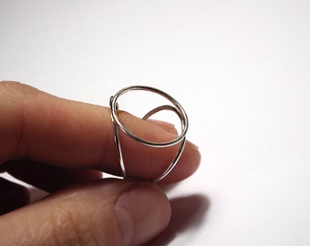 Sterling Silver Geometrical Circle Ring