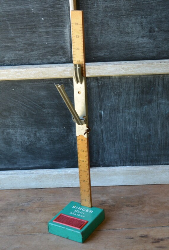 Wood Pant Hem Or Skirt Marker By Singer Seamstress tools
