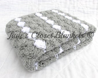 Crochet Baby Blanket, Baby Blanket, Crochet Gray Baby Blanket, Light Gray and White, travel stroller pram size