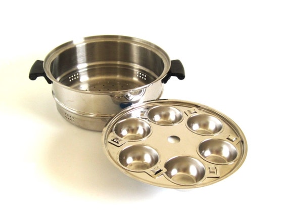 Amway Queen 6 Egg Poacher for 10 Skillet / by LaurasLastDitch