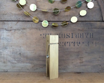 Gold Table Number Holder. Large Clothespin. Party Decor. Gold Wedding Decor. Gold Clothespin. Anniversary Party. Wedding Decor. Jumbo Clip.