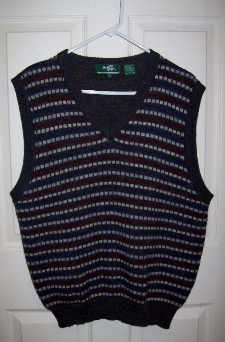 Vintage Men's Sweater Vest by Hunters Ridge Extra by SusOriginals