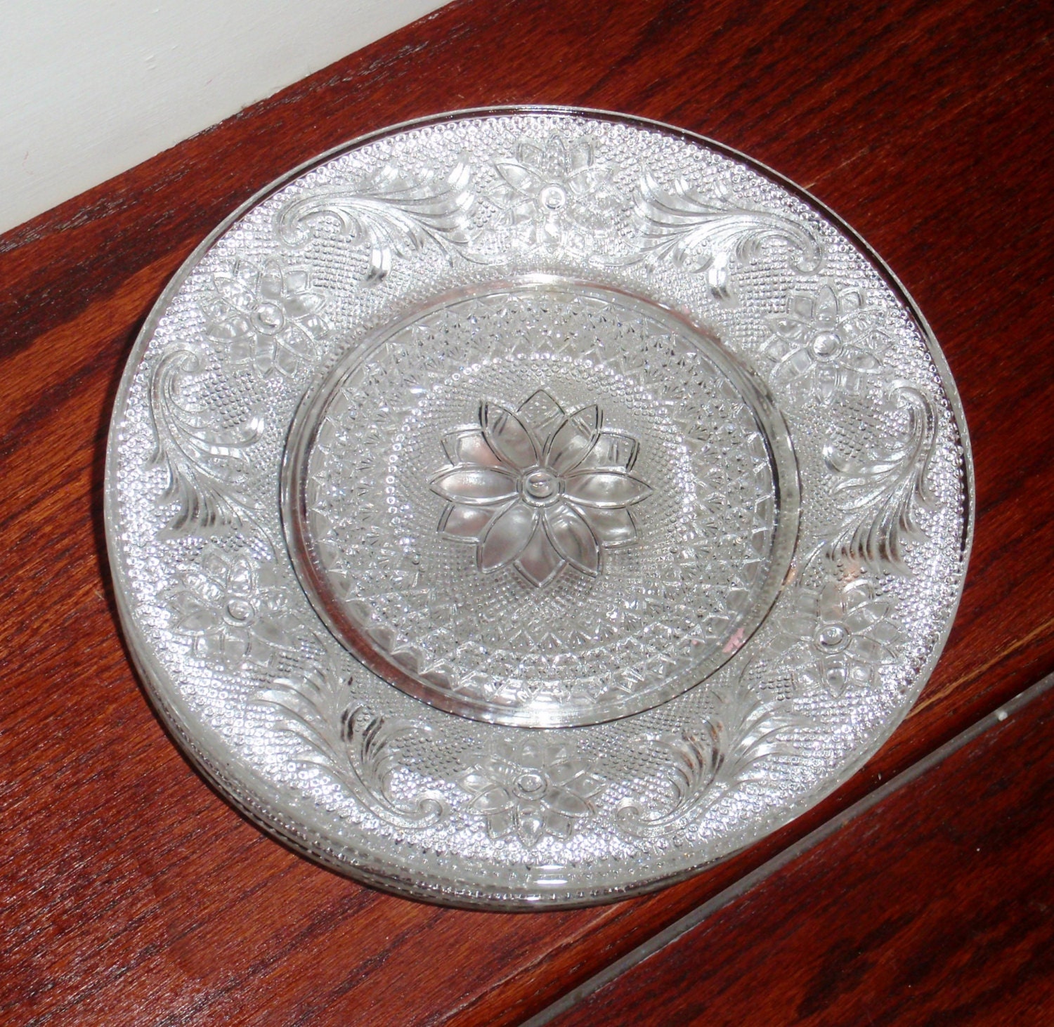 INDIANA DEPRESSION SANDWICH Pattern Luncheon by GlassPalace