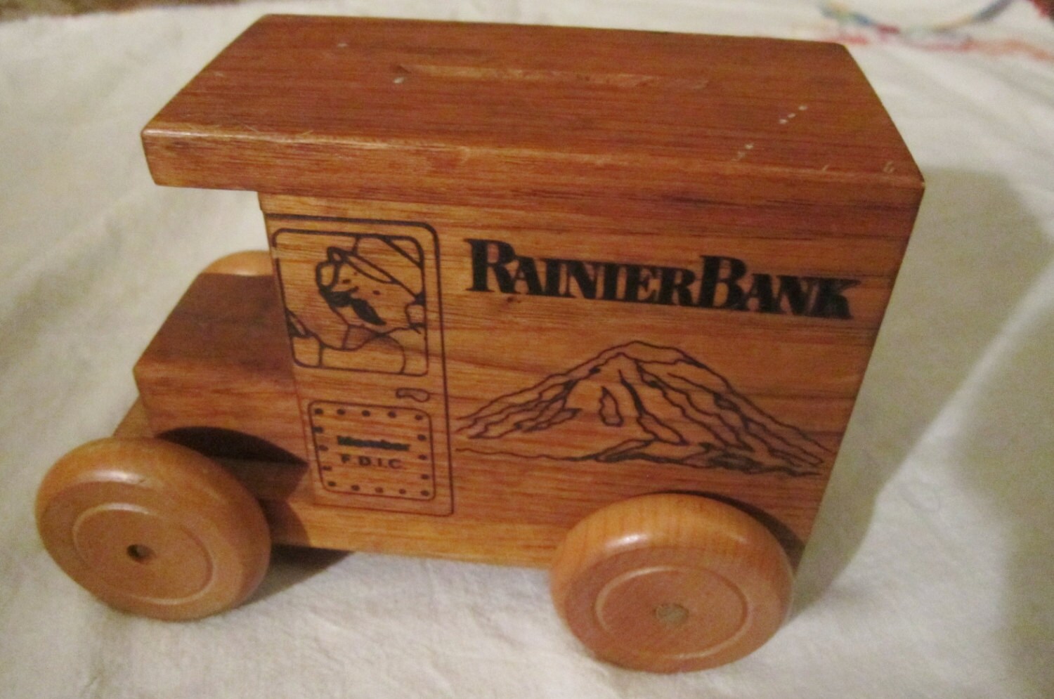 Vintage Bank Wooden Truck Piggy Bank Toystalgia Inc 1979
